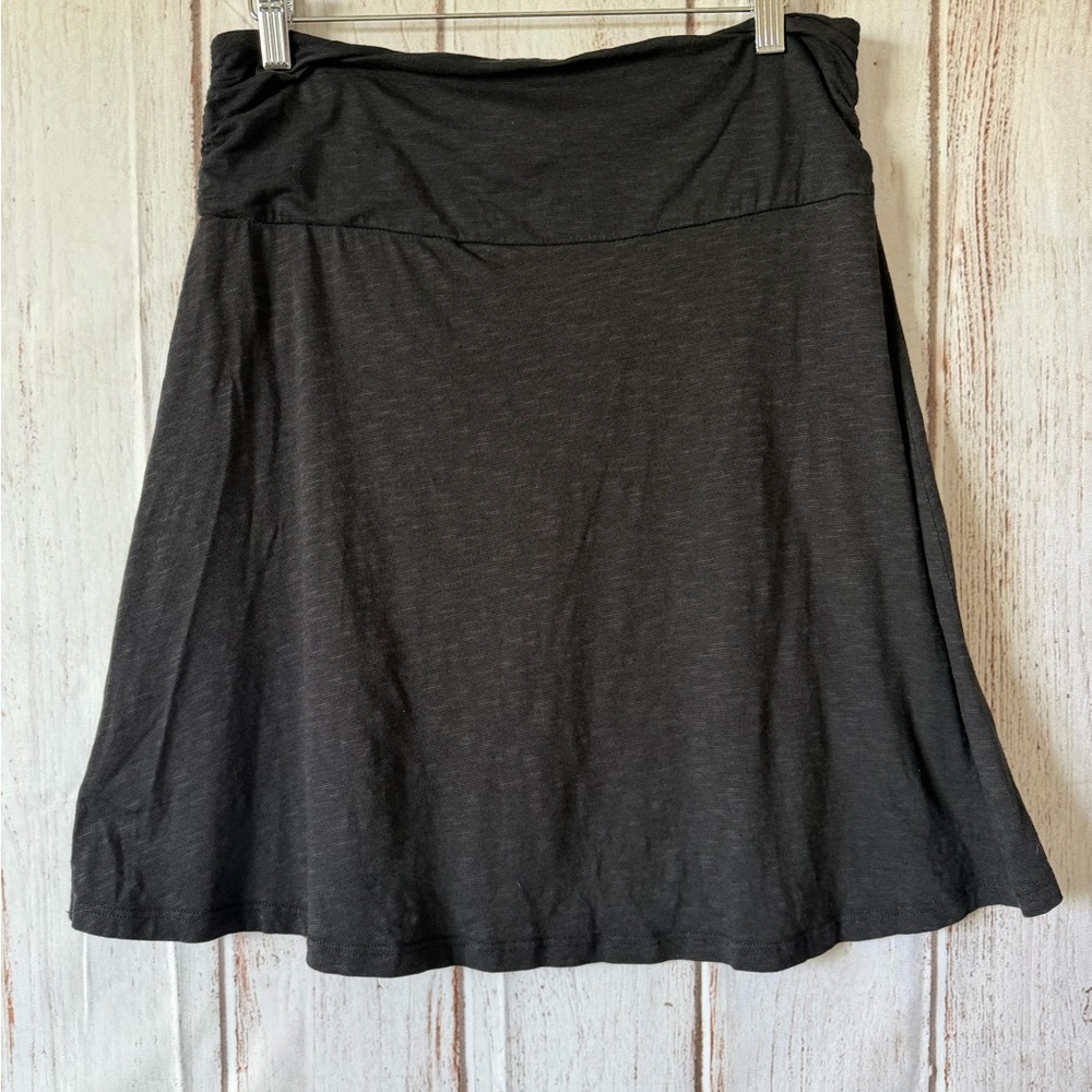 Toad&Co Chaka Knit Skirt in Black Tencel Organic Cotton
Blend Medium - Picture 3 of 3